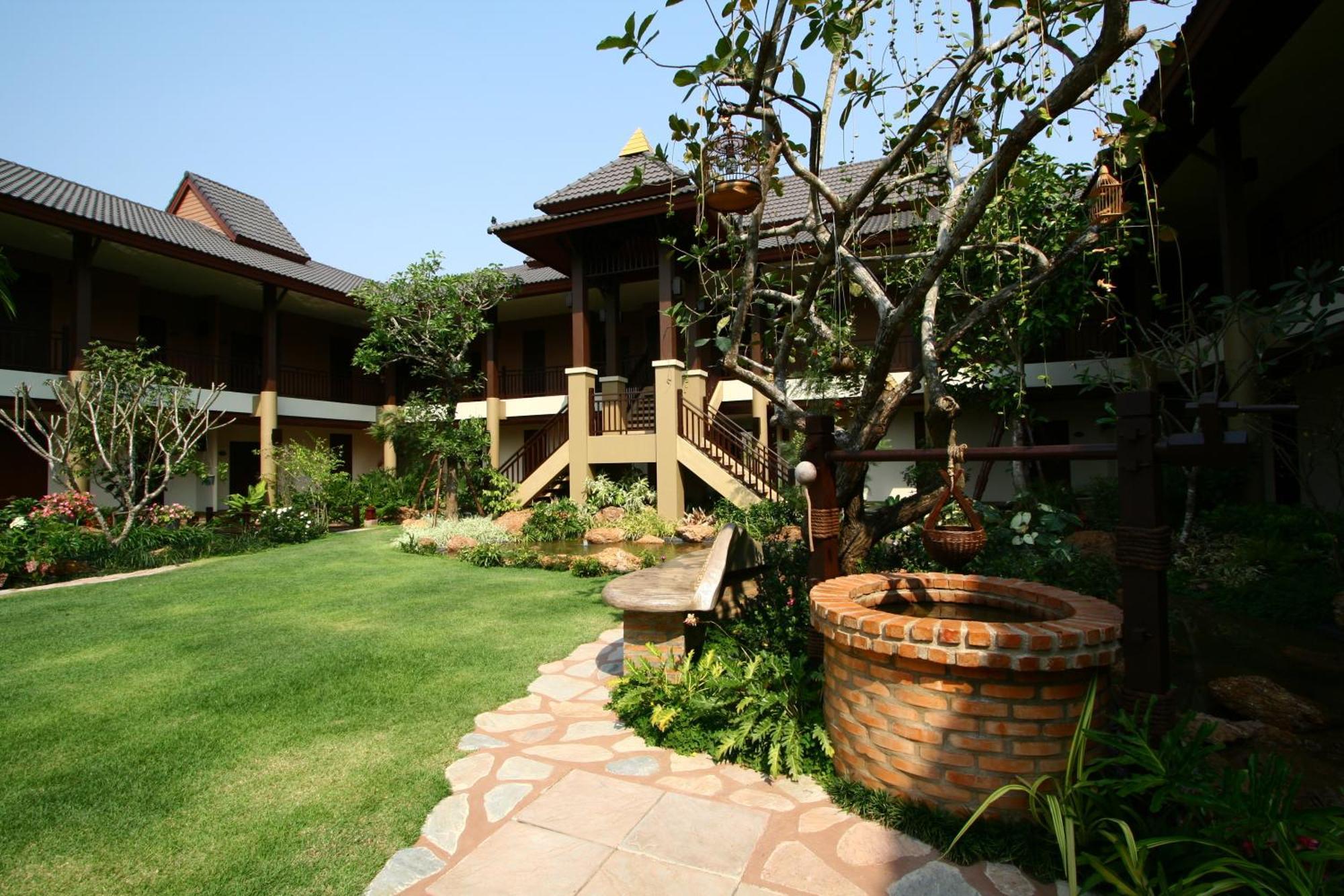 Mae Jo Golf Resort & Spa Ban Ban San Sai Dış mekan fotoğraf